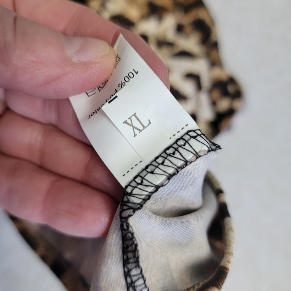 Leopard Print One-Shoulder Top - Picture 2 of 2